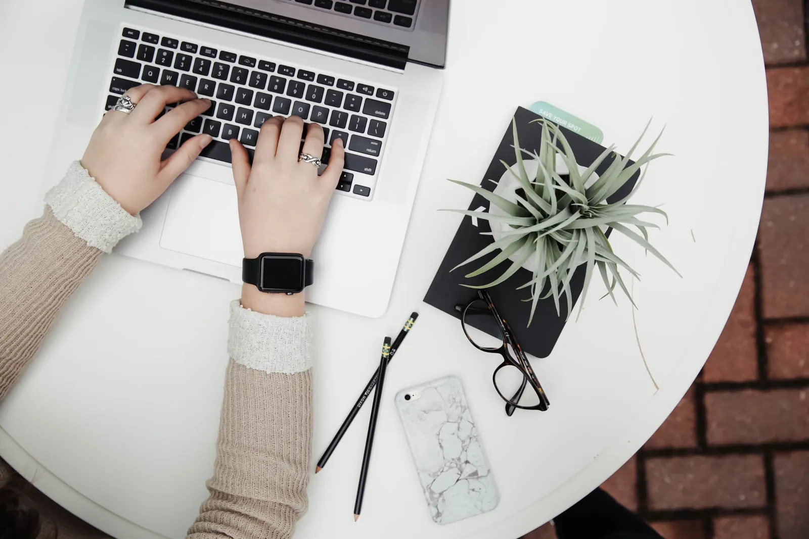 Typing a cover letter for a teaching job abroad